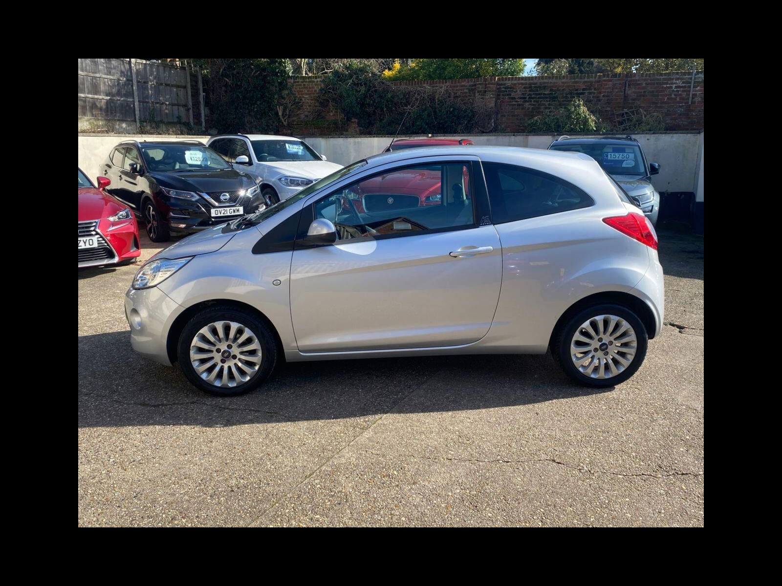 Ford Ka 1.2 Zetec Hatchback 3dr Petrol Manual Euro 5 (s/s) (69 ps) Only Two Owners/Perfect 1st Car 3dr Manual 2014