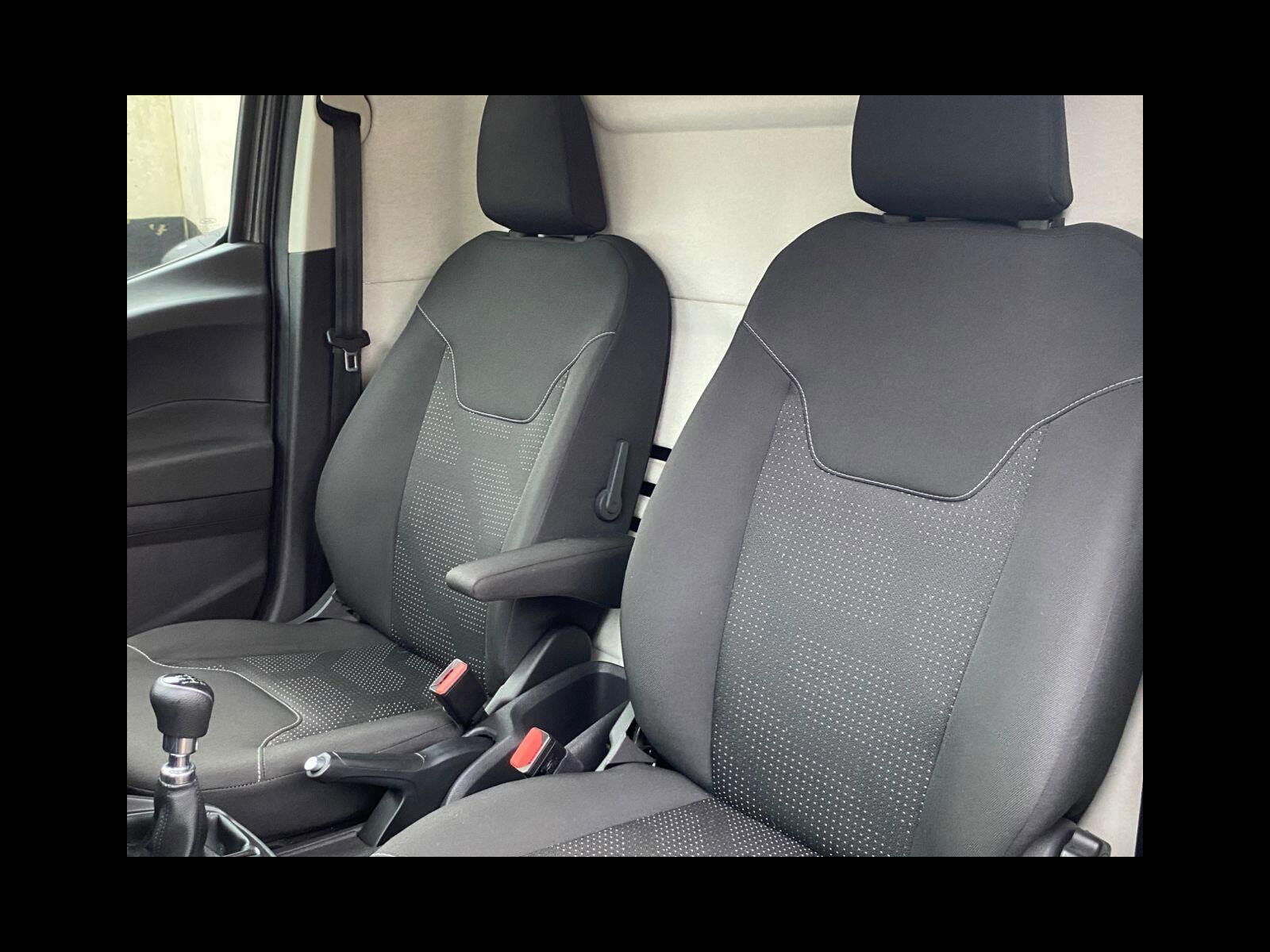 Ford Transit Courier 1.5 TDCi Limited Panel Van 5dr Diesel Manual L1 Euro 6 (100 ps) 1 Owner, 2 keys, Full svc history 5dr Manual 2023