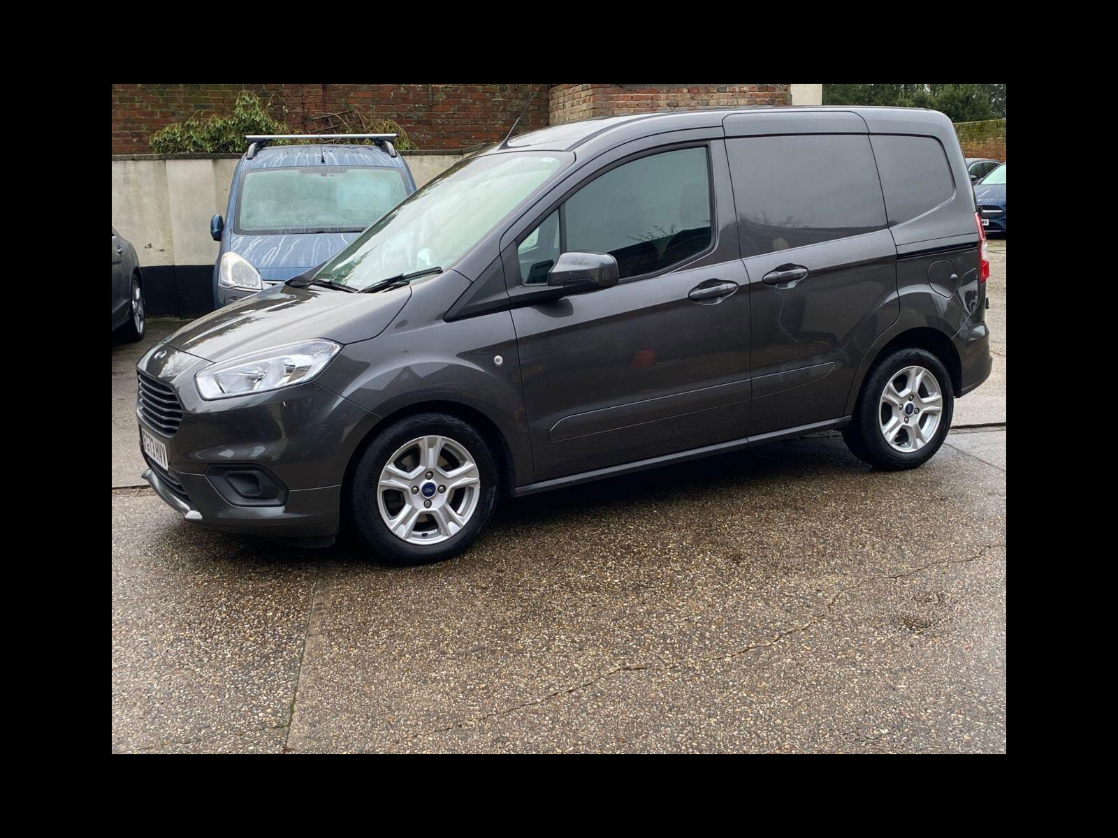 Ford Transit Courier 1.5 TDCi Limited Panel Van 5dr Diesel Manual L1 Euro 6 (100 ps) 1 Owner, 2 keys, Full svc history 5dr Manual 2023