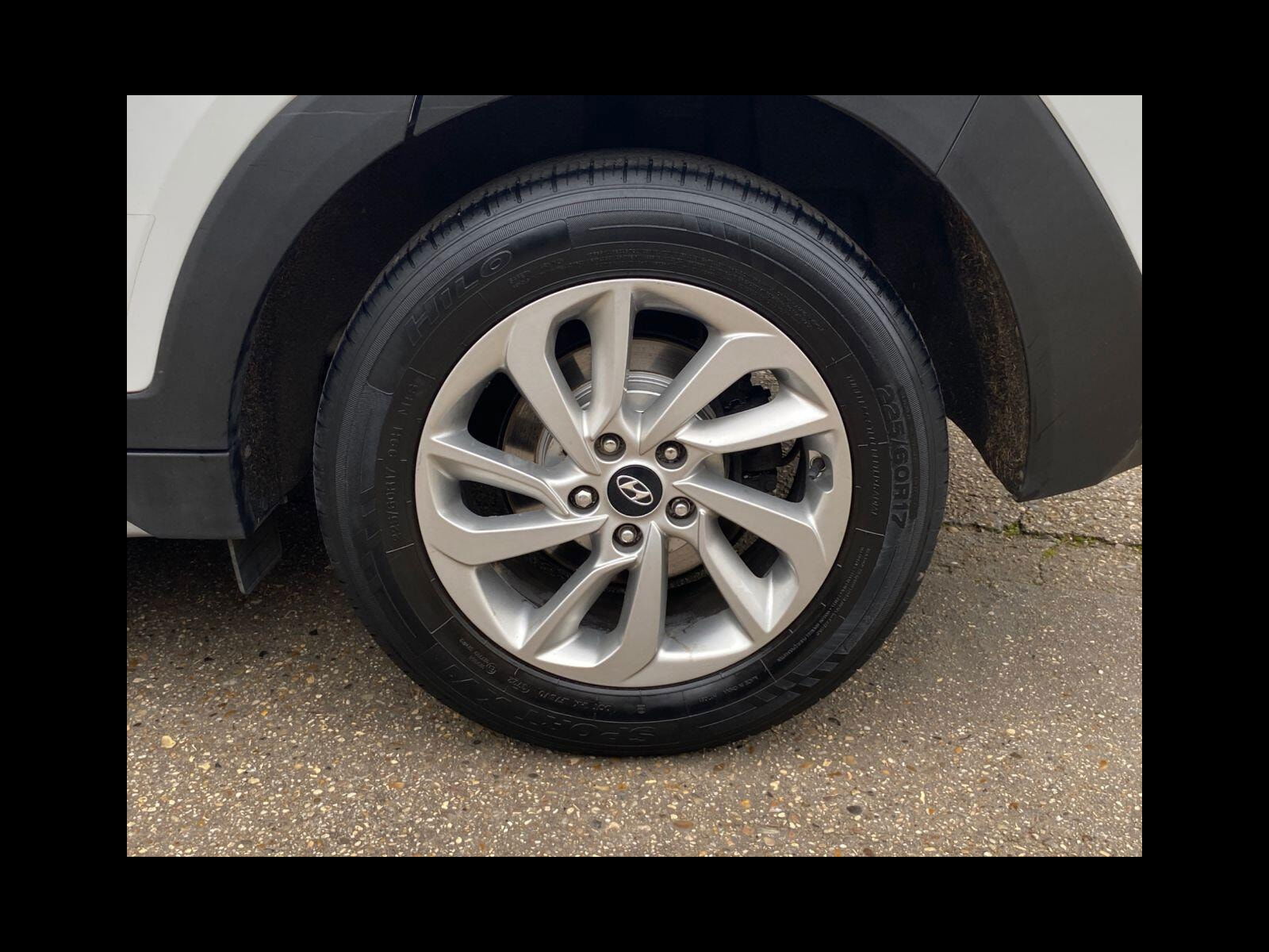 Hyundai Tucson 1.7 CRDi Blue Drive Premium SUV 5dr Diesel Manual Euro 6 (s/s) (116 ps) Sat nav, Bluetooth, Heated Leather 5dr Manual 2018