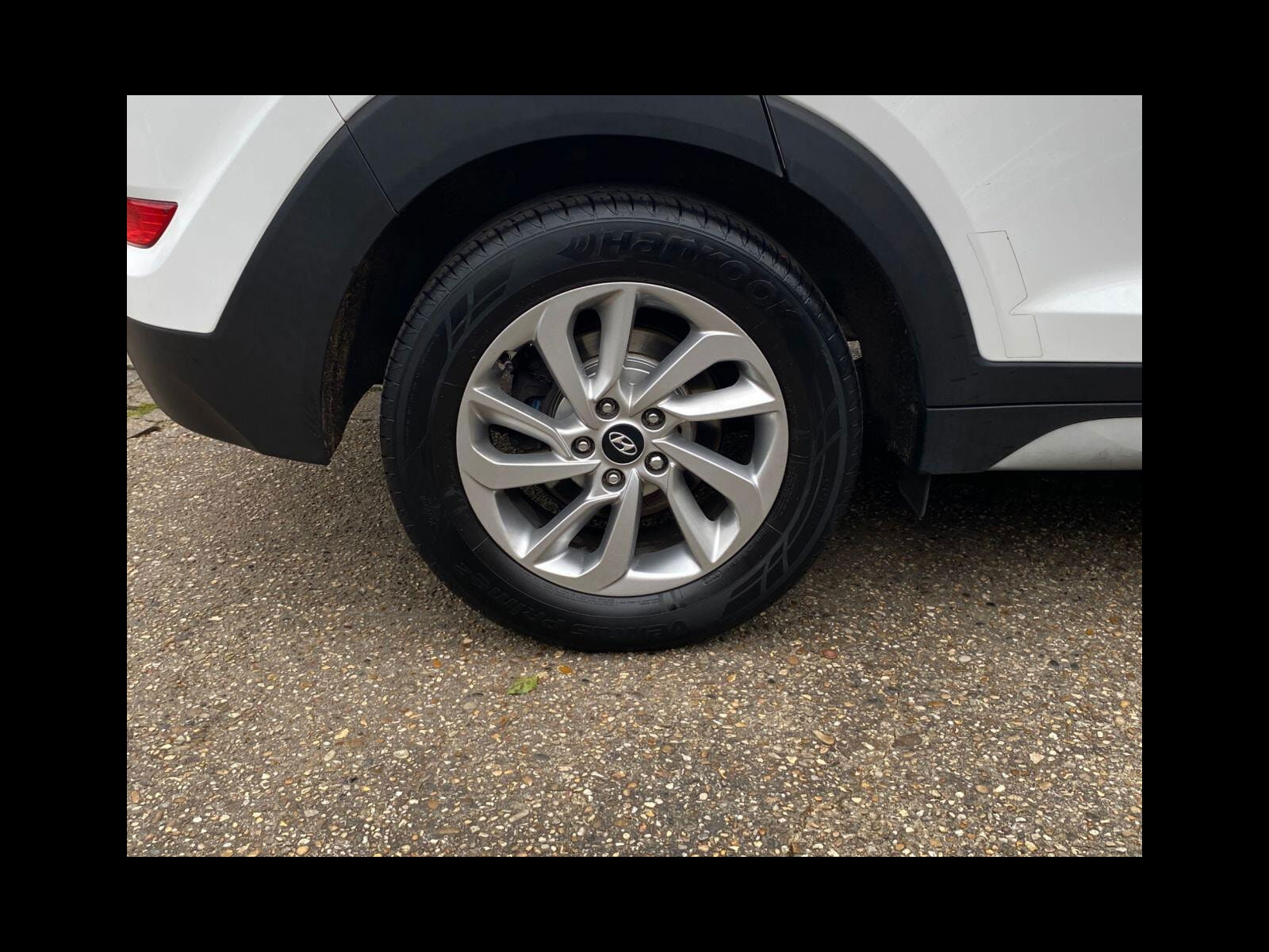 Hyundai Tucson 1.7 CRDi Blue Drive Premium SUV 5dr Diesel Manual Euro 6 (s/s) (116 ps) Sat nav, Bluetooth, Heated Leather 5dr Manual 2018