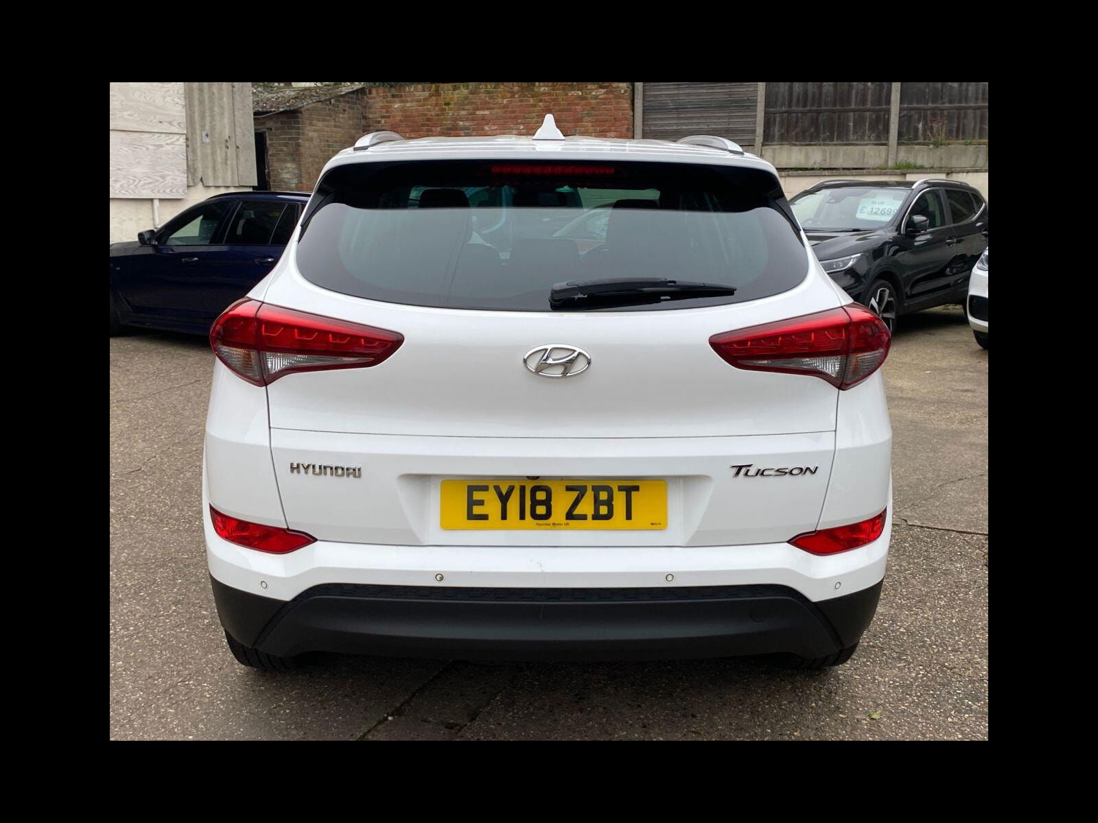 Hyundai Tucson 1.7 CRDi Blue Drive Premium SUV 5dr Diesel Manual Euro 6 (s/s) (116 ps) Sat nav, Bluetooth, Heated Leather 5dr Manual 2018