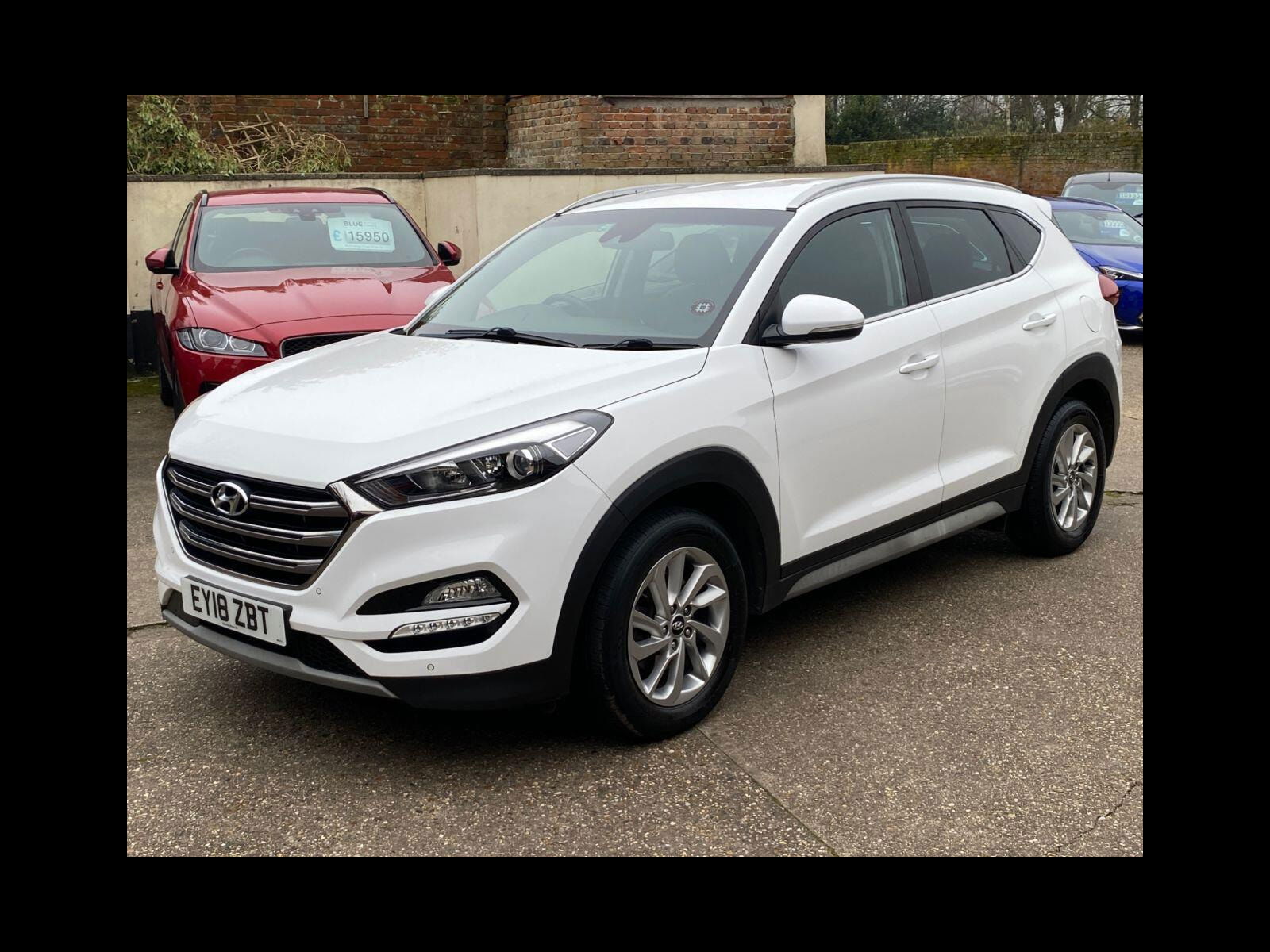 Hyundai Tucson 1.7 CRDi Blue Drive Premium SUV 5dr Diesel Manual Euro 6 (s/s) (116 ps) Sat nav, Bluetooth, Heated Leather 5dr Manual 2018