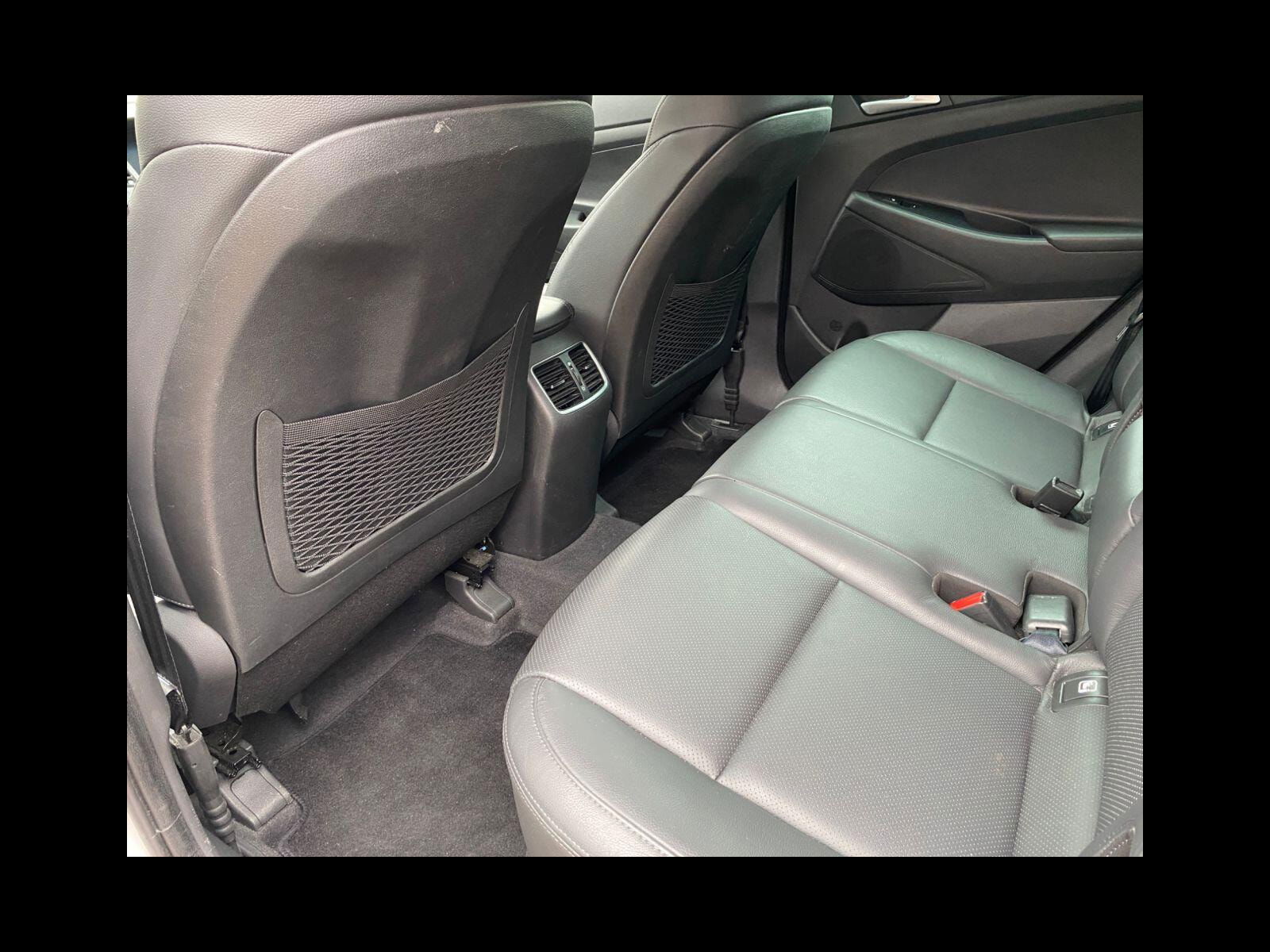 Hyundai Tucson 1.7 CRDi Blue Drive Premium SUV 5dr Diesel Manual Euro 6 (s/s) (116 ps) Sat nav, Bluetooth, Heated Leather 5dr Manual 2018