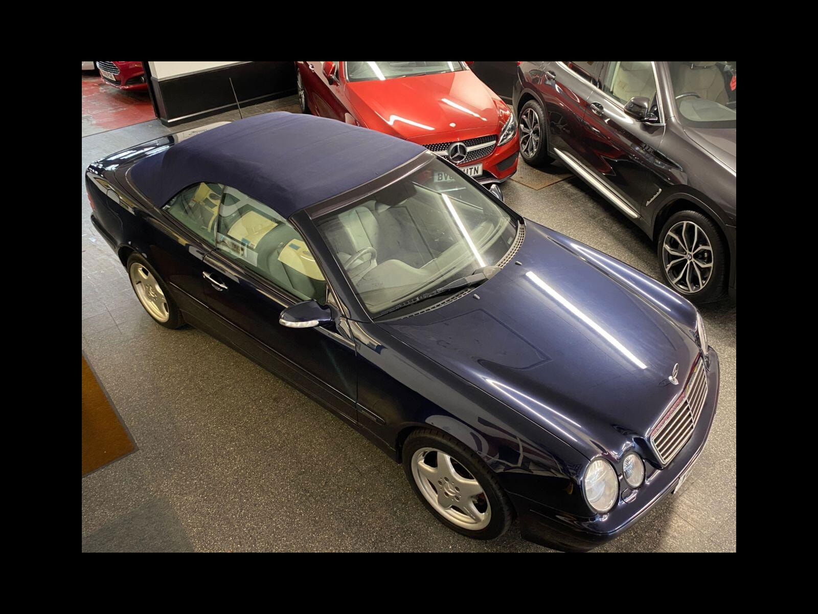 Mercedes-Benz CLK 2.3 CLK230 Kompressor Elegance Cabriolet 2dr Petrol Automatic (237 g/km, 197 bhp) Only 54000 miles from new!!! 2dr Automatic 2001