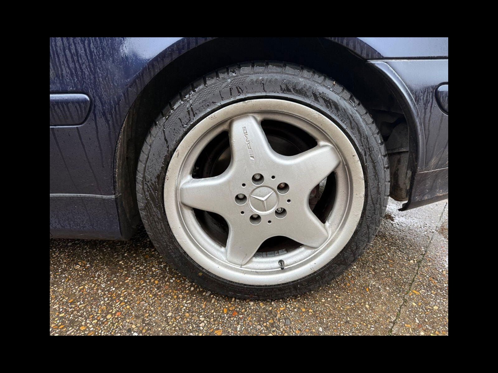 Mercedes-Benz CLK 2.3 CLK230 Kompressor Elegance Cabriolet 2dr Petrol Automatic (237 g/km, 197 bhp) Only 54000 miles from new!!! 2dr Automatic 2001