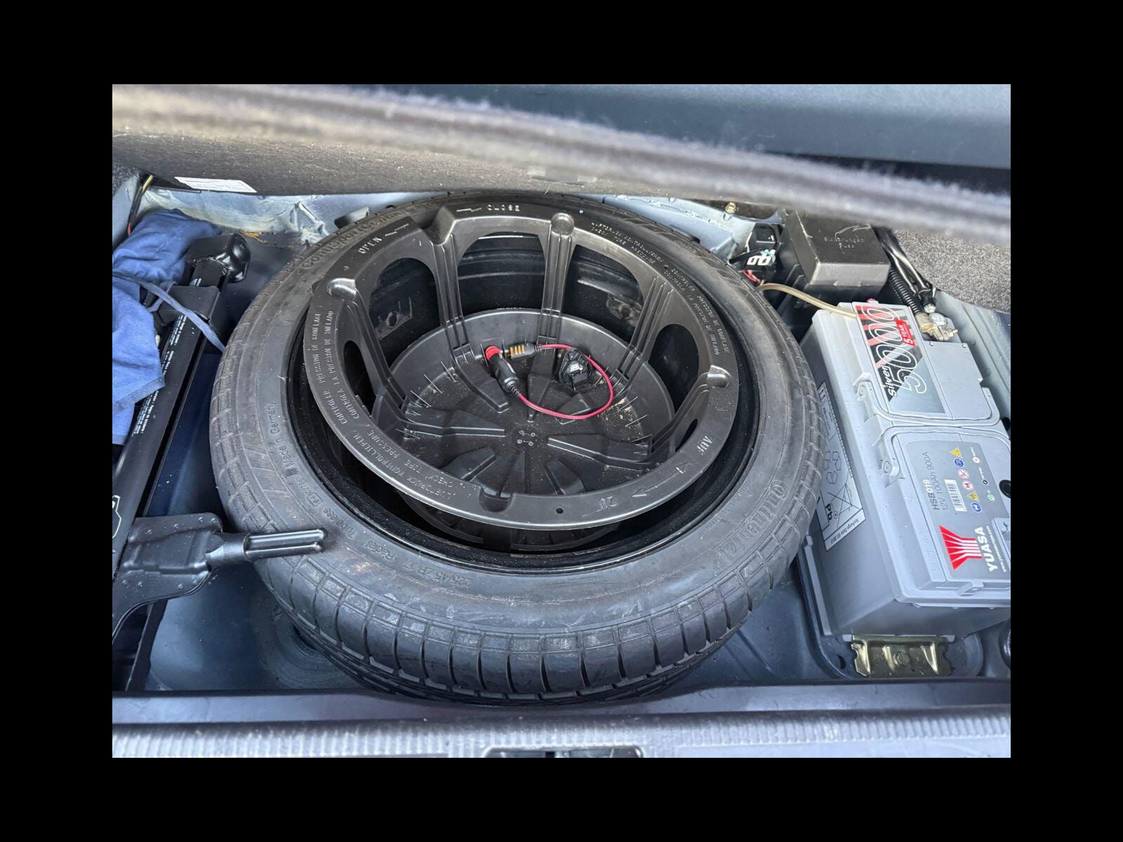 Mercedes-Benz CLK 2.3 CLK230 Kompressor Elegance Cabriolet 2dr Petrol Automatic (237 g/km, 197 bhp) Only 54000 miles from new!!! 2dr Automatic 2001