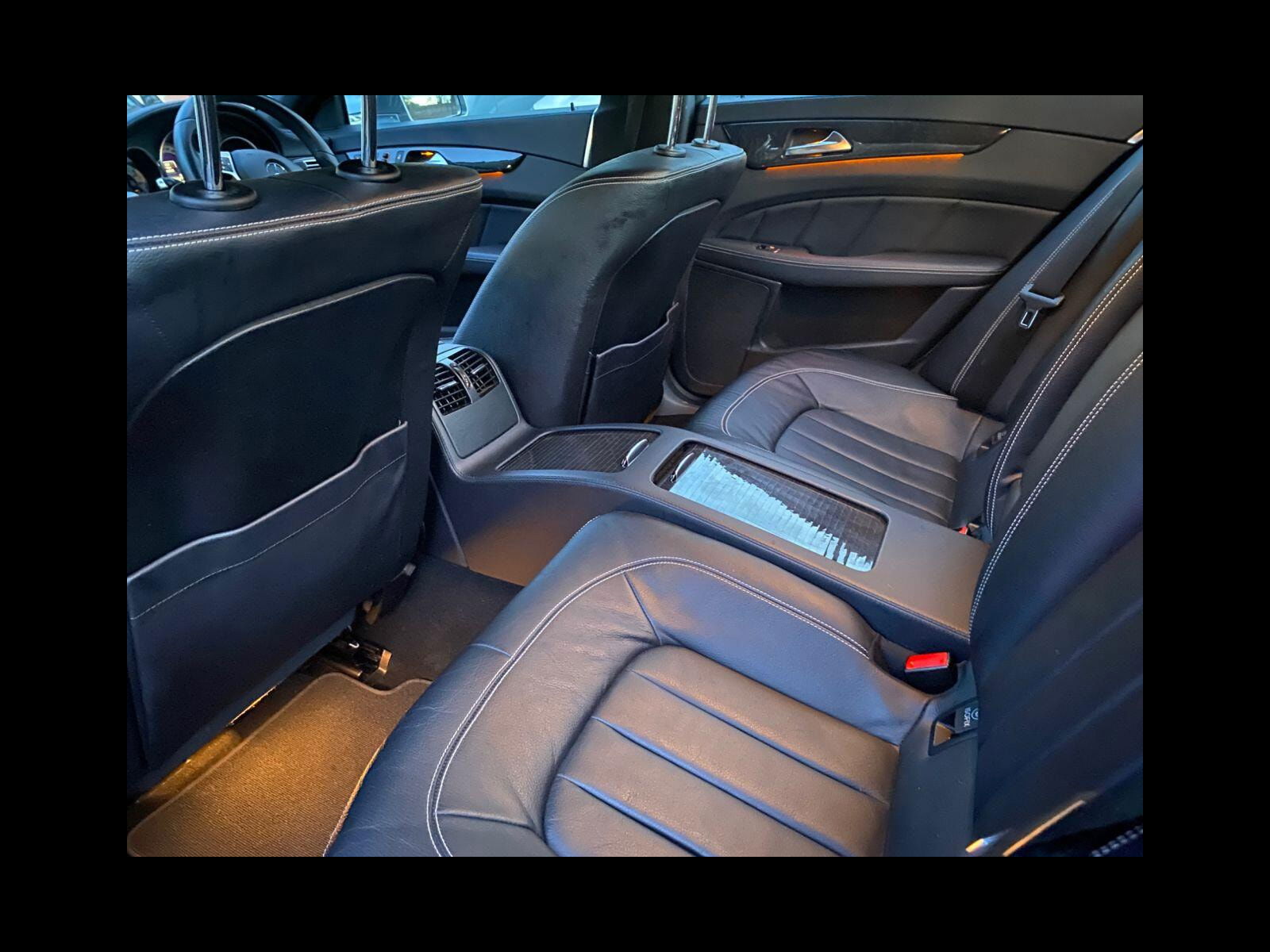 Mercedes-Benz CLS CLASS 3.0 CLS350 CDI V6 BlueEfficiency Sport Coupe 4dr Diesel G-Tronic+ Euro 5 (265 ps) 6 Months Insured Warranty/12m RAC 4dr Automatic 2012