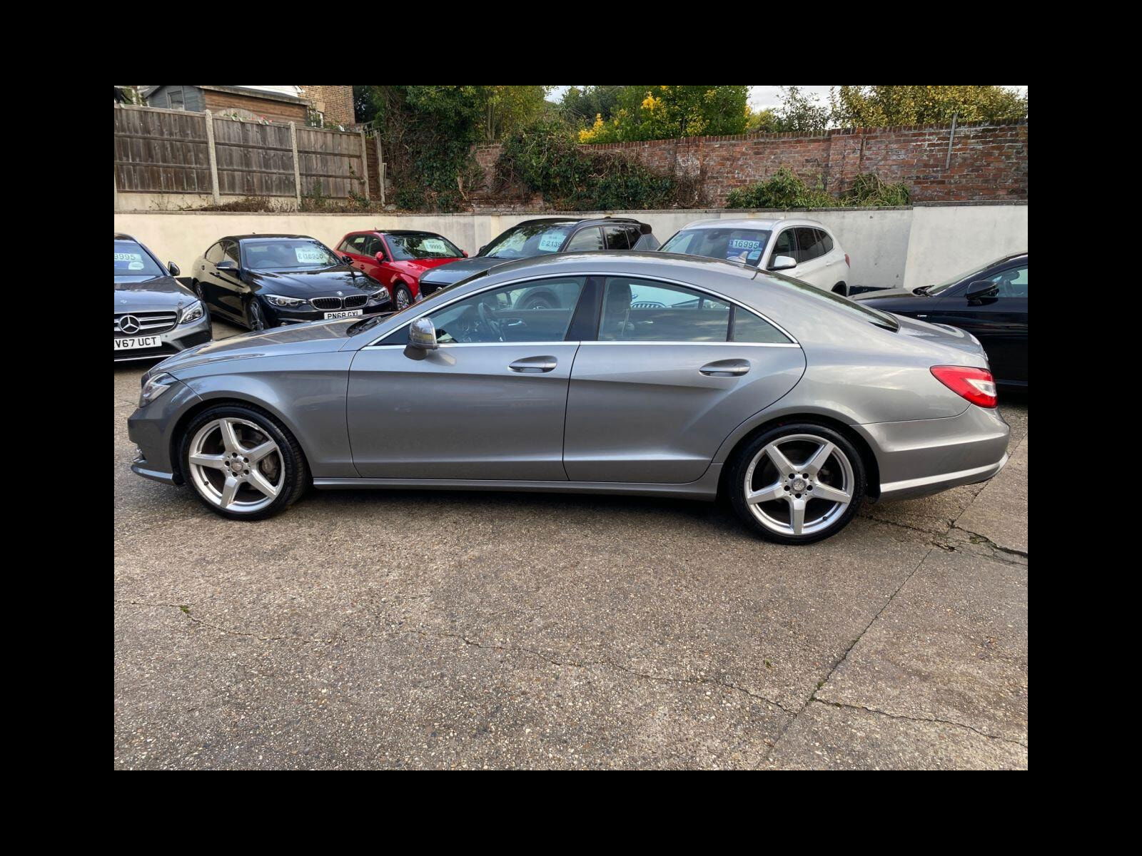 Mercedes-Benz CLS CLASS 3.0 CLS350 CDI V6 BlueEfficiency Sport Coupe 4dr Diesel G-Tronic+ Euro 5 (265 ps) 6 Months Insured Warranty/12m RAC 4dr Automatic 2012