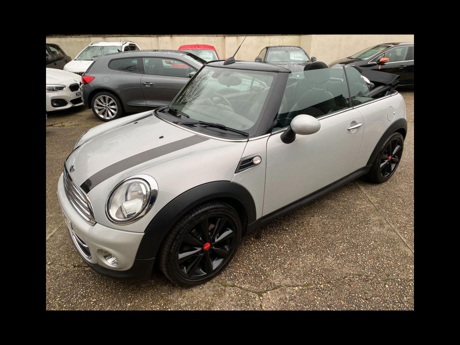 MINI Convertible 1.6 COOPER 2d 122 BHP Heated Leather Seats/CHILLI Pack 2dr Manual 2015