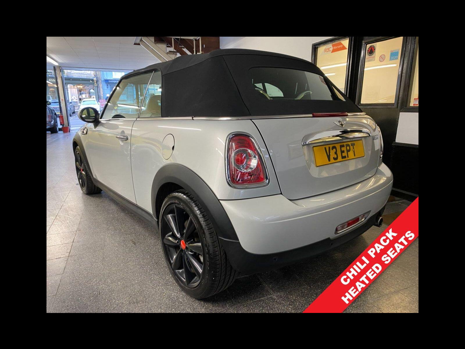 MINI Convertible 1.6 COOPER 2d 122 BHP Heated Leather Seats/CHILLI Pack 2dr Manual 2015