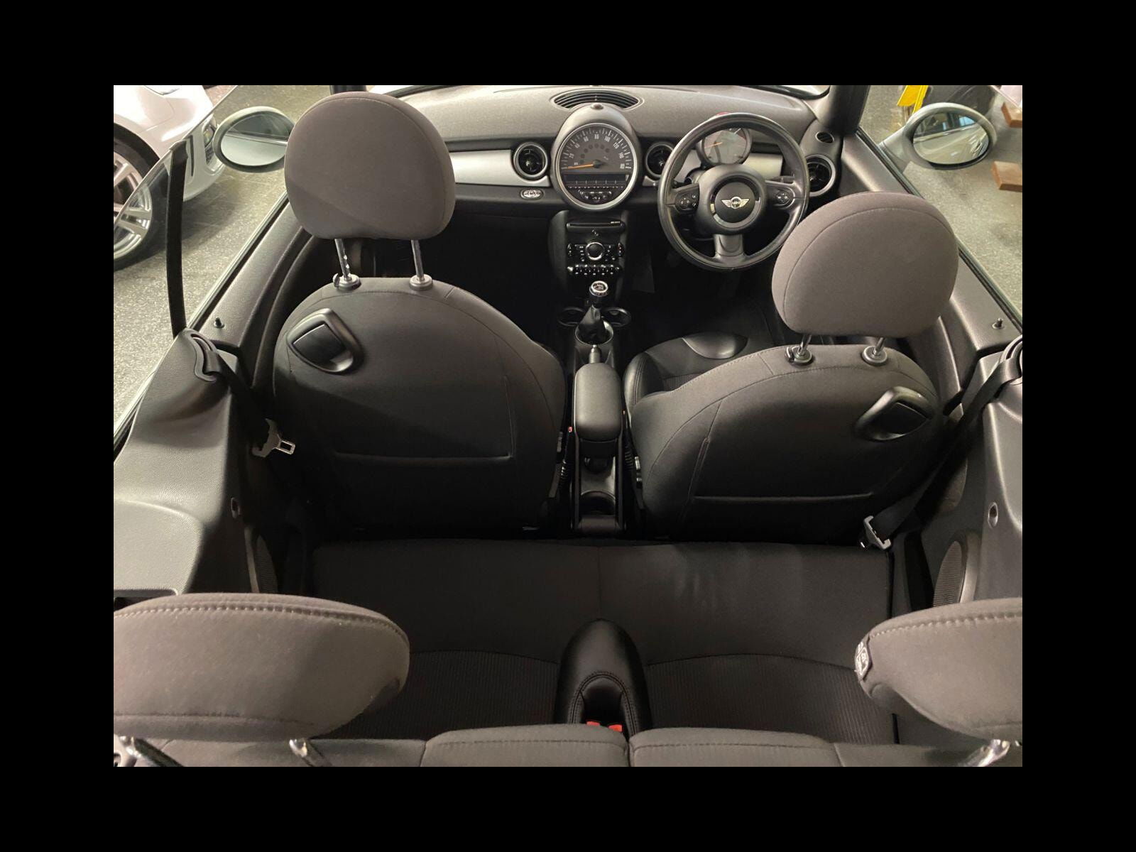 MINI Convertible 1.6 COOPER 2d 122 BHP Heated Leather Seats/CHILLI Pack 2dr Manual 2015