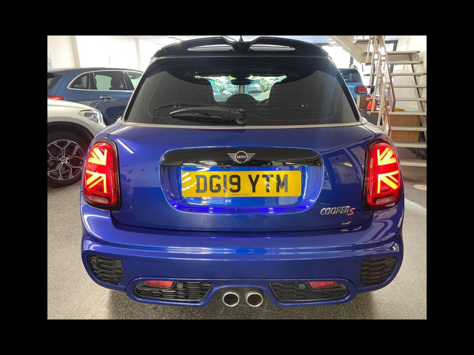 MINI Hatch 2.0 Cooper S Sport Hatchback 5dr Petrol Steptronic Euro 6 (s/s) (192 ps) Comfort Plus & Navigation packs 5dr Automatic 2019