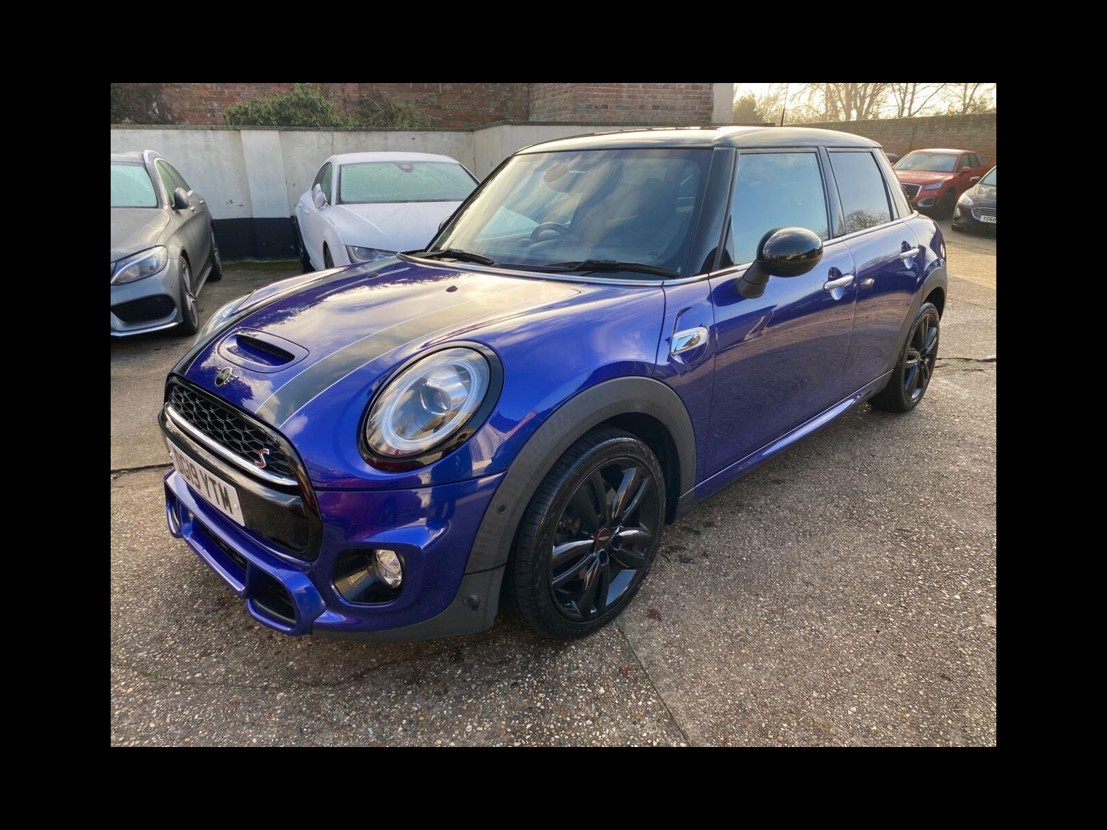 MINI Hatch 2.0 Cooper S Sport Hatchback 5dr Petrol Steptronic Euro 6 (s/s) (192 ps) Comfort Plus & Navigation packs 5dr Automatic 2019