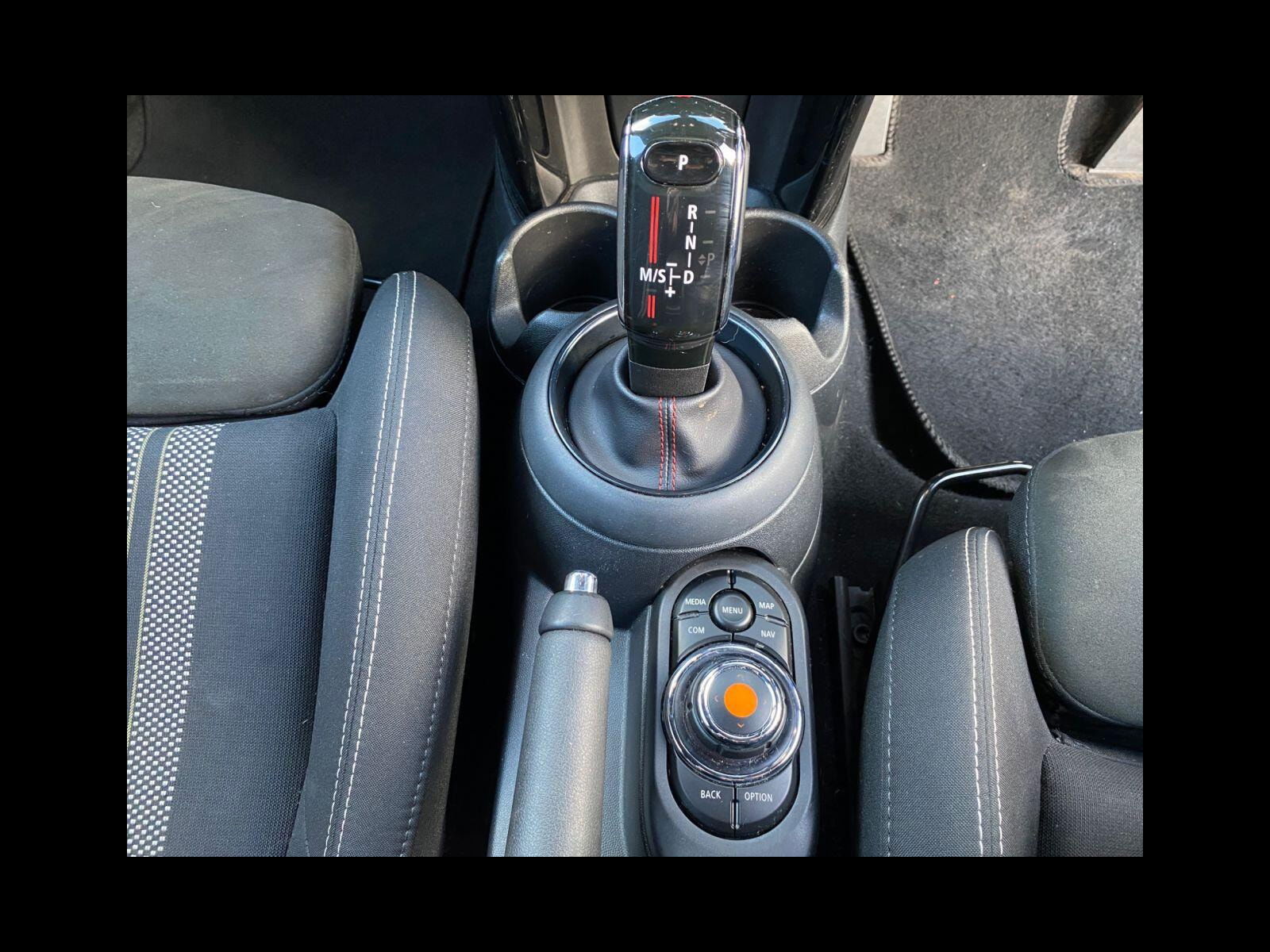 MINI Hatch 2.0 Cooper S Sport Hatchback 5dr Petrol Steptronic Euro 6 (s/s) (192 ps) Comfort Plus & Navigation packs 5dr Automatic 2019