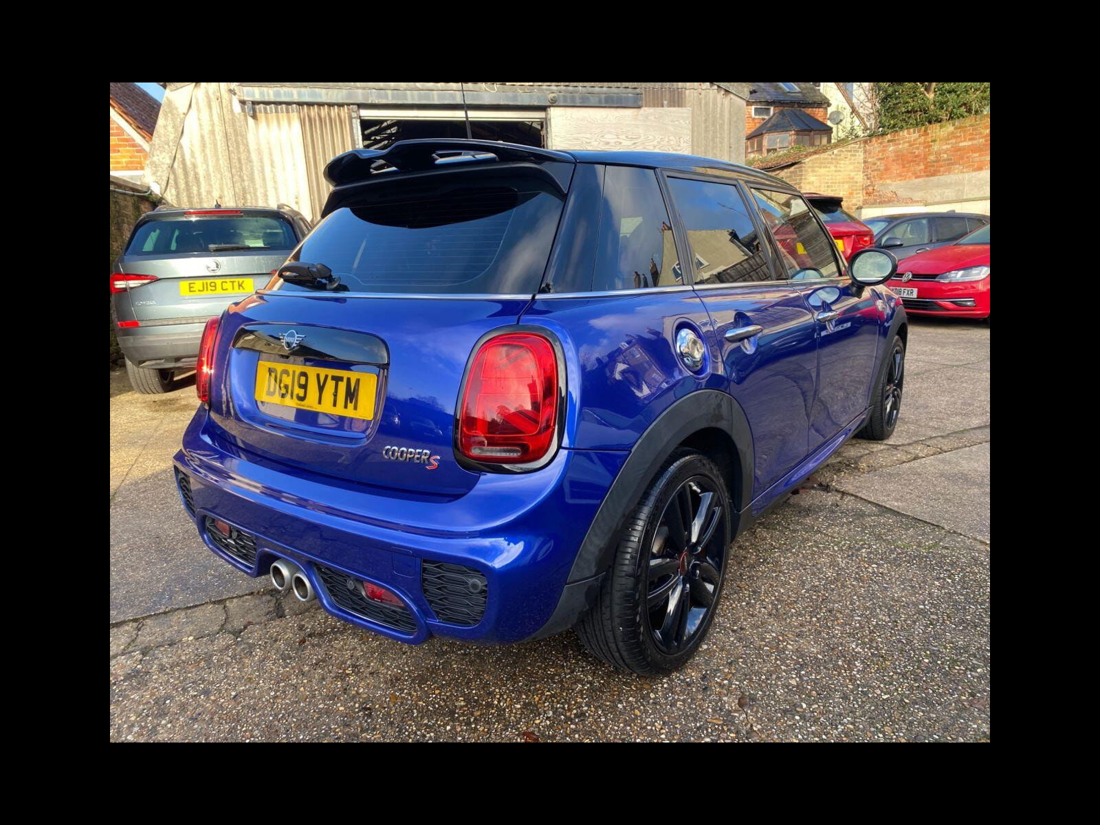 MINI Hatch 2.0 Cooper S Sport Hatchback 5dr Petrol Steptronic Euro 6 (s/s) (192 ps) Comfort Plus & Navigation packs 5dr Automatic 2019