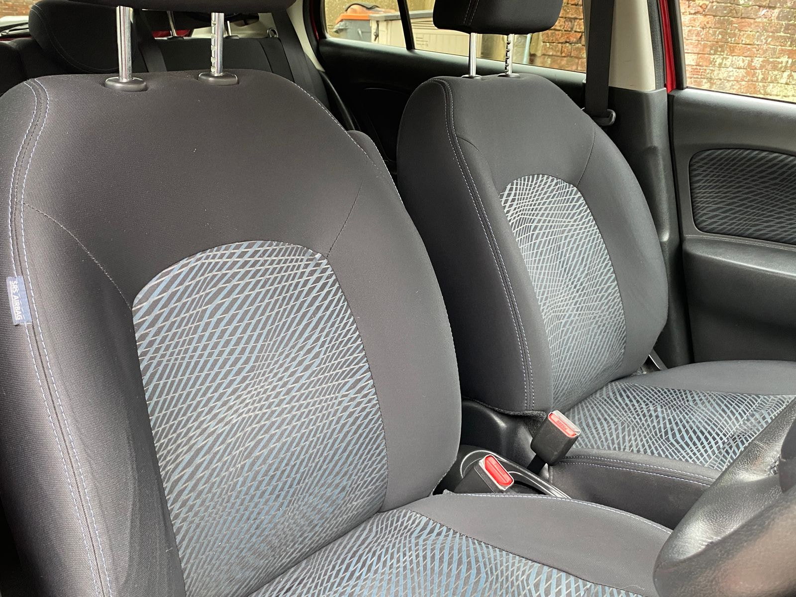 Nissan Micra 1.2 n-tec Hatchback 5dr Petrol CVT Euro 6 (80 ps) 5dr Automatic 2016