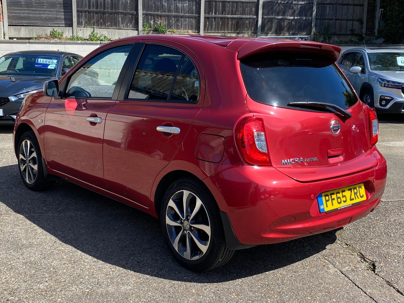 Nissan Micra 1.2 n-tec Hatchback 5dr Petrol CVT Euro 6 (80 ps) 5dr Automatic 2016