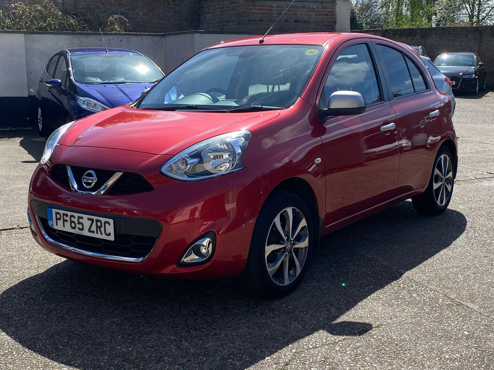 Nissan Micra 1.2 n-tec Hatchback 5dr Petrol CVT Euro 6 (80 ps) 5dr Automatic 2016