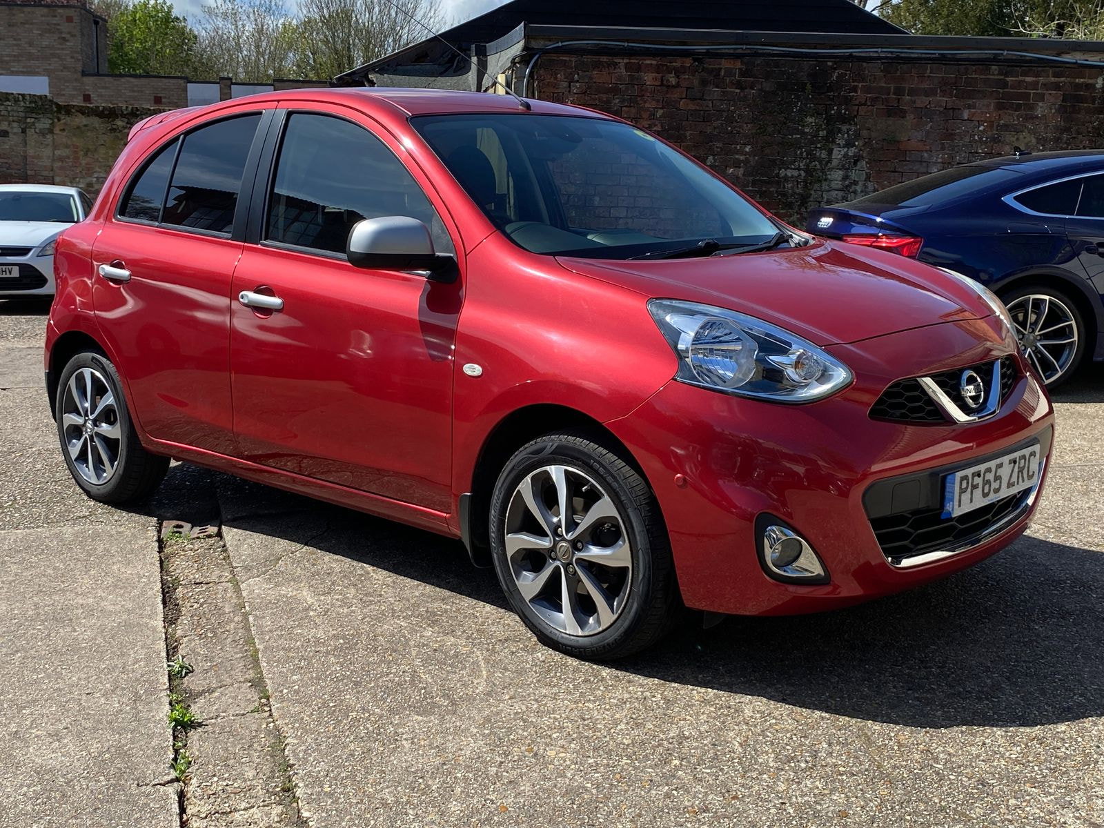 Nissan Micra 1.2 n-tec Hatchback 5dr Petrol CVT Euro 6 (80 ps) 5dr Automatic 2016