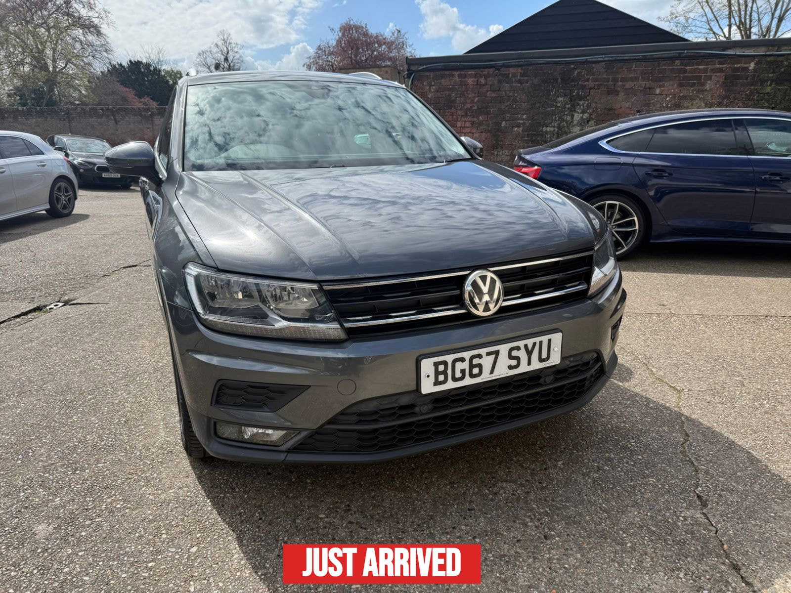 Volkswagen Tiguan 1.4 TSI SE Navigation SUV 5dr Petrol Manual Euro 6 (s/s) (150 ps) 5dr Manual 2017