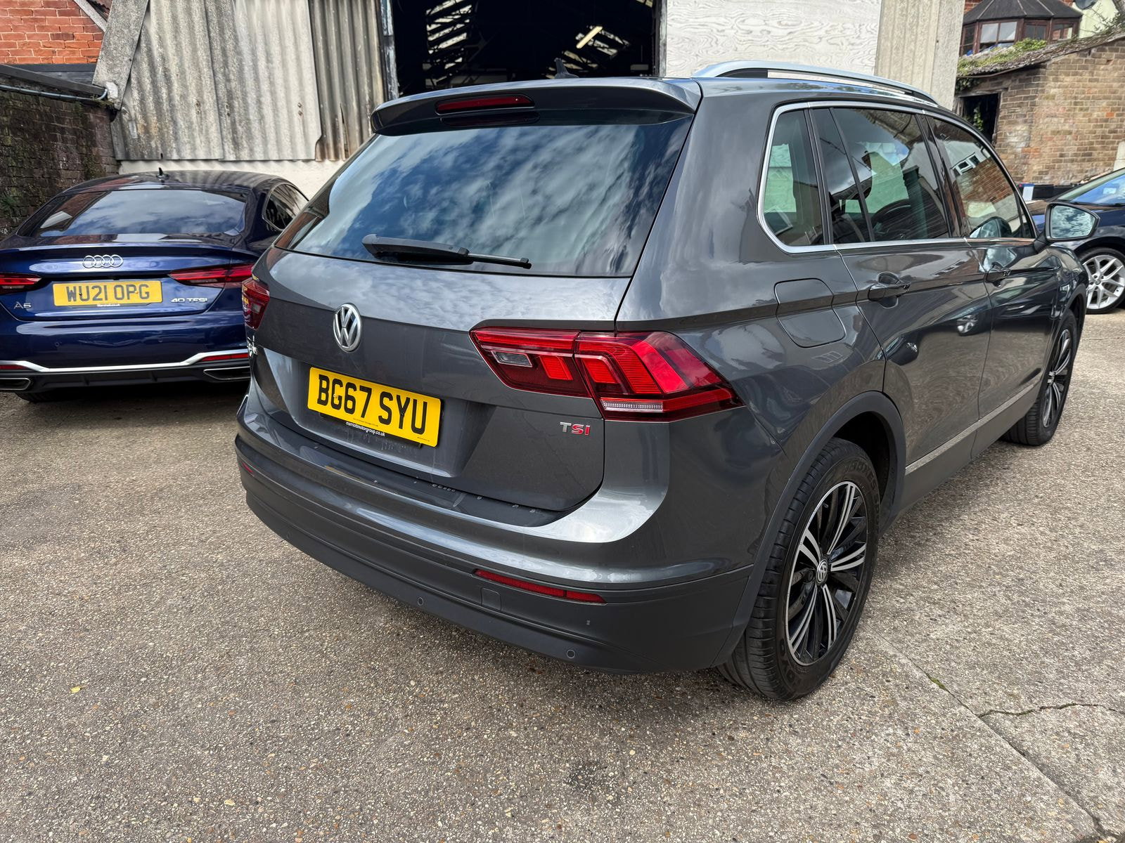 Volkswagen Tiguan 1.4 TSI SE Navigation SUV 5dr Petrol Manual Euro 6 (s/s) (150 ps) 5dr Manual 2017