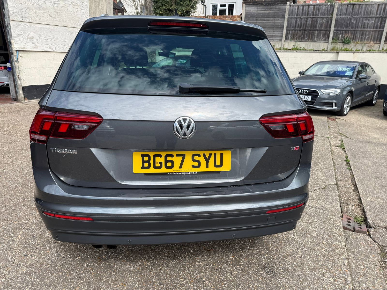 Volkswagen Tiguan 1.4 TSI SE Navigation SUV 5dr Petrol Manual Euro 6 (s/s) (150 ps) 5dr Manual 2017