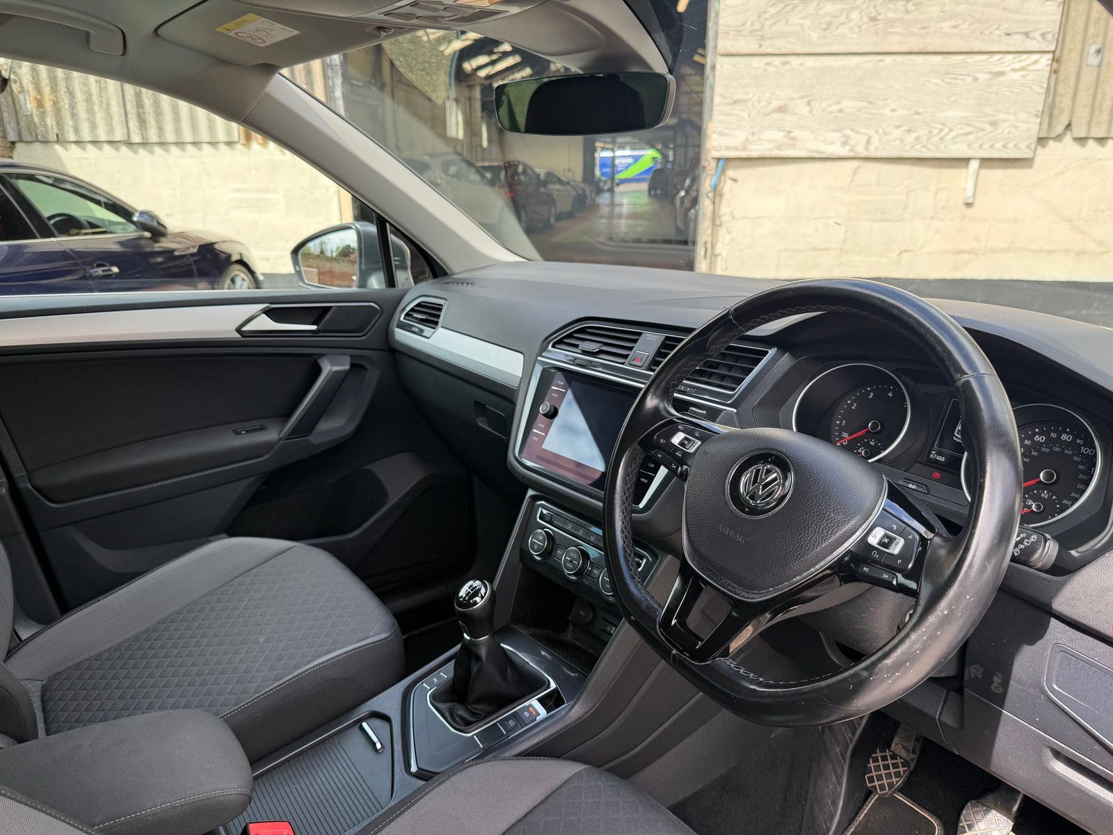 Volkswagen Tiguan 1.4 TSI SE Navigation SUV 5dr Petrol Manual Euro 6 (s/s) (150 ps) 5dr Manual 2017