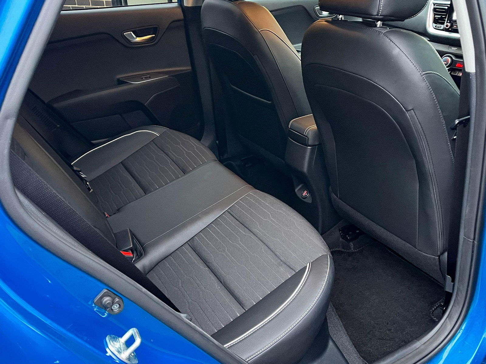 Kia Stonic 1.0 T-GDi MHEV GT-Line S SUV 5dr Petrol Hybrid Manual Euro 6 (s/s) (118 bhp) 5dr Manual 2024