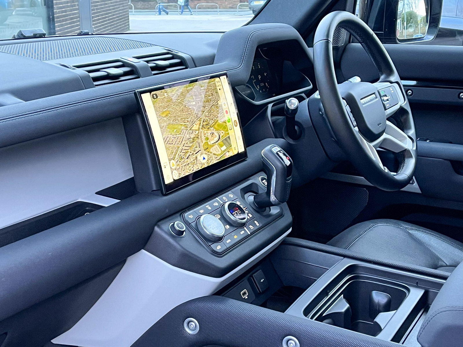 Land Rover DEFENDER 110 3.0 D250 MHEV X-Dynamic SE Auto 4WD Euro 6 (s/s) 5dr 5dr Automatic 2022