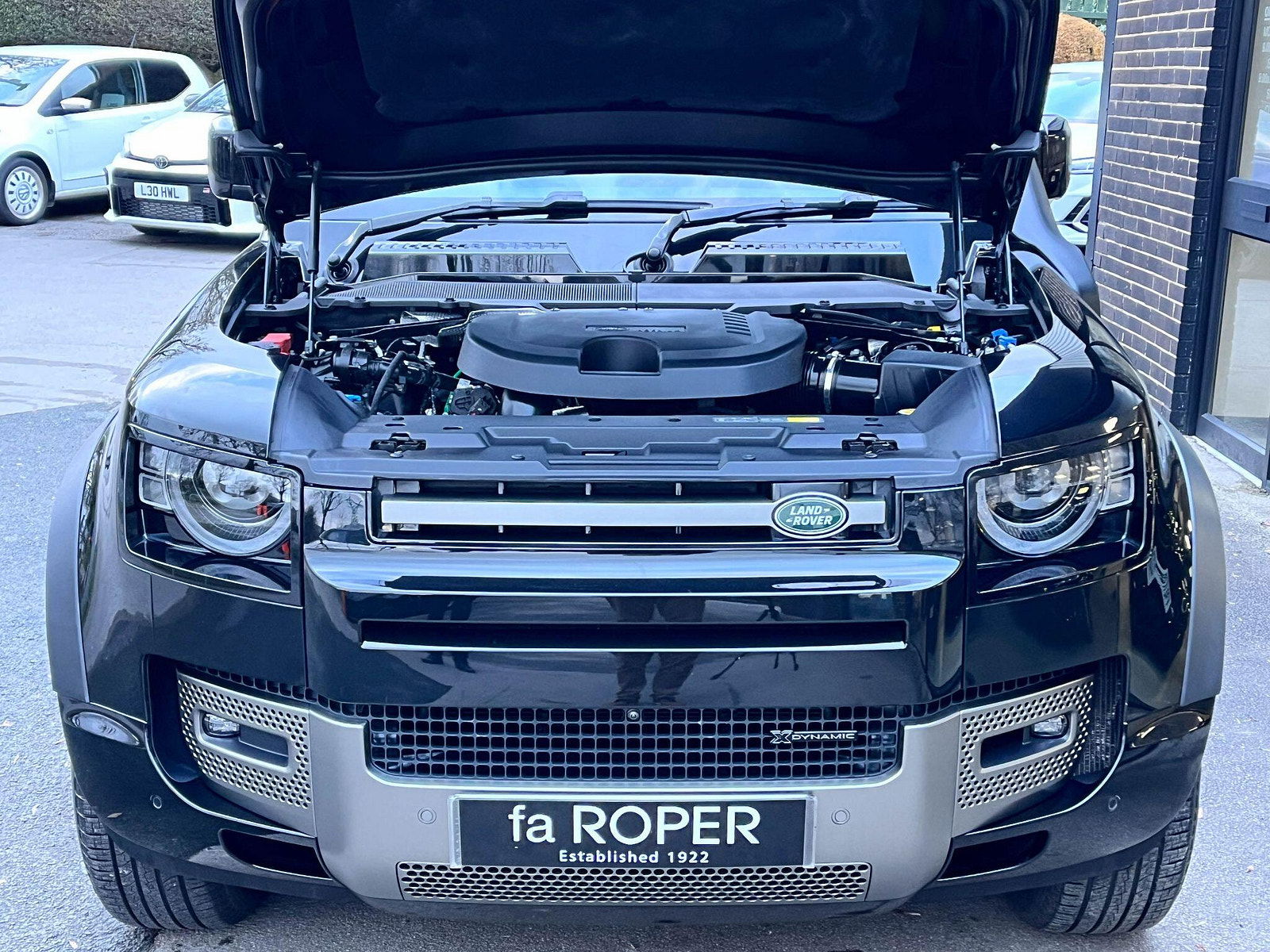 Land Rover DEFENDER 110 3.0 D250 MHEV X-Dynamic SE Auto 4WD Euro 6 (s/s) 5dr 5dr Automatic 2022