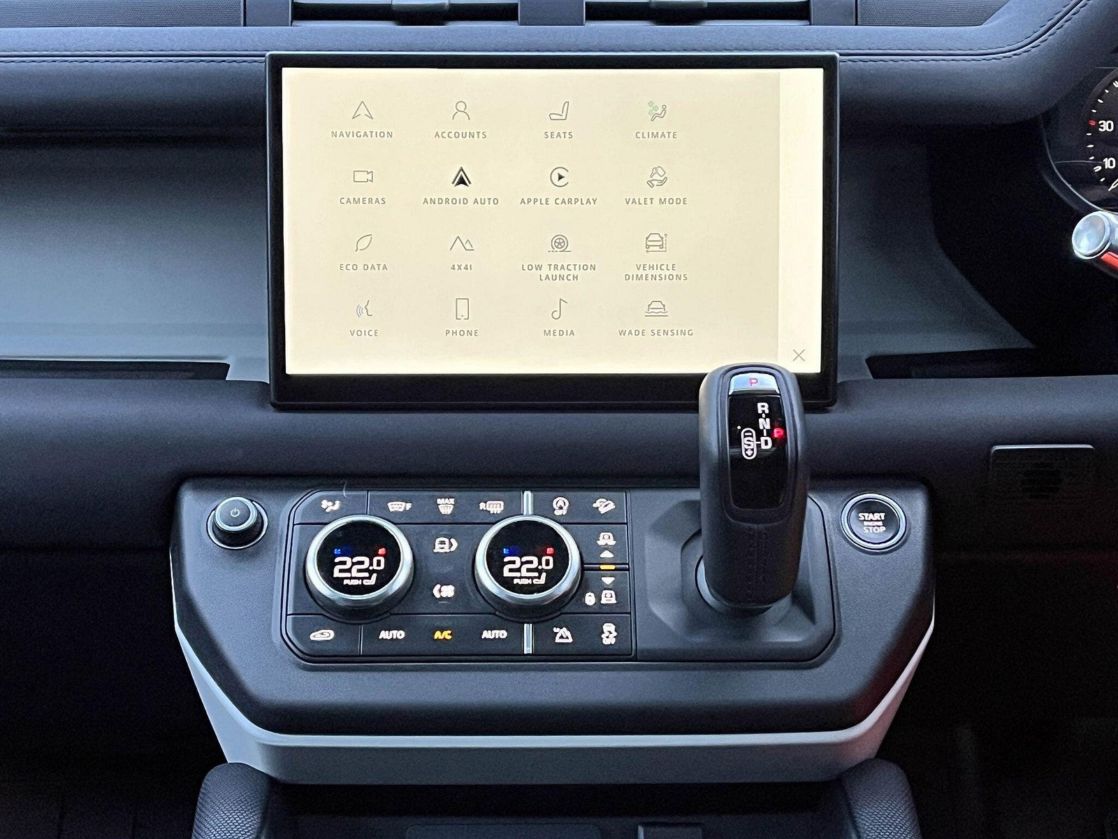 Land Rover DEFENDER 110 3.0 D250 MHEV X-Dynamic SE Auto 4WD Euro 6 (s/s) 5dr 5dr Automatic 2022