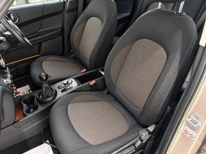 MINI Countryman thumbnail