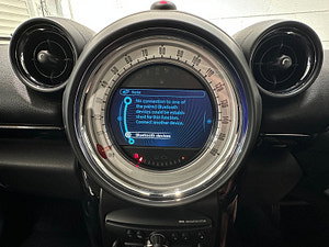 MINI Countryman thumbnail