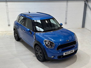 MINI Countryman thumbnail