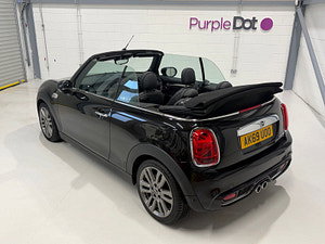 MINI Convertible thumbnail