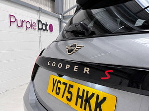 MINI Cooper thumbnail