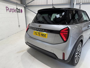 MINI Cooper thumbnail