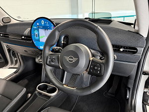 MINI Cooper thumbnail