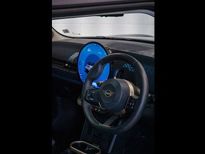 MINI Cooper thumbnail