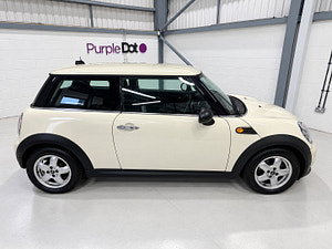 MINI Hatch thumbnail