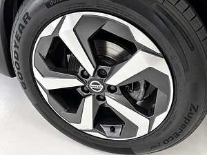 Nissan Qashqai thumbnail