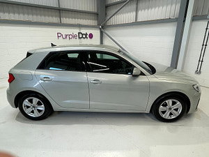Audi A1 thumbnail