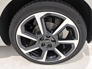Audi A1 thumbnail