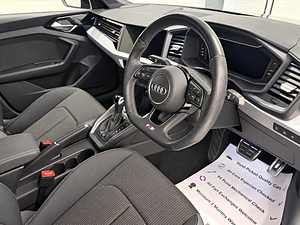 Audi A1 thumbnail