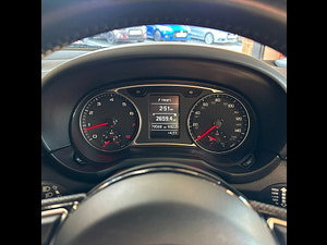 Audi A1 thumbnail