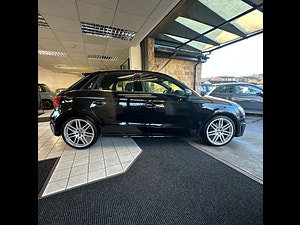 Audi A1 thumbnail