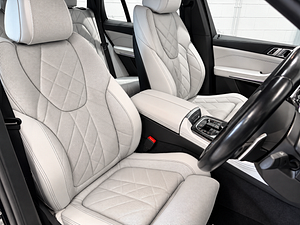 BMW X5 thumbnail
