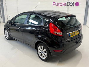 Ford Fiesta thumbnail