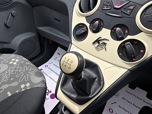 Ford Ka thumbnail